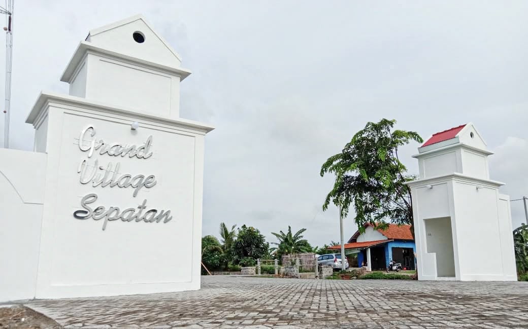 Grand-Village-Sepatan.jpg